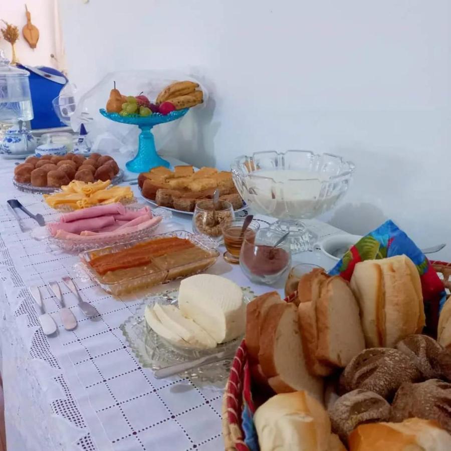 Pousada Atelier Casa Do Ipe Amarelo Мигел Перейра Екстериор снимка