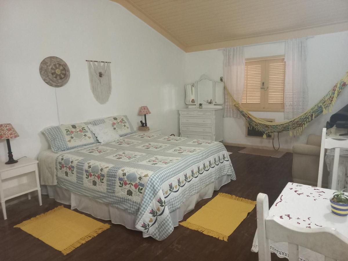 Pousada Atelier Casa Do Ipe Amarelo Мигел Перейра Екстериор снимка
